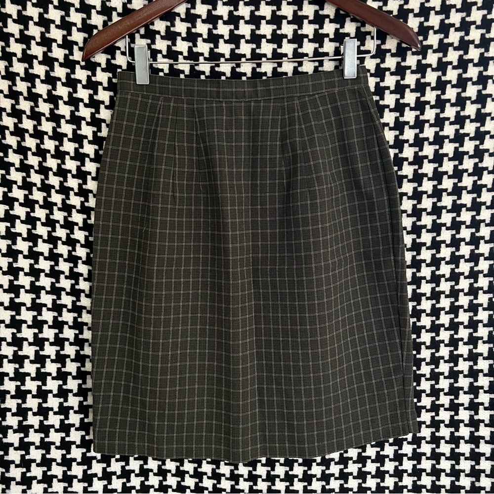Vintage 90s Express plaid skirt. Small.